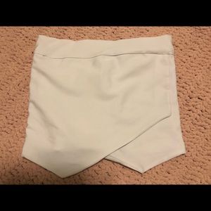 Boutique skirt, off white